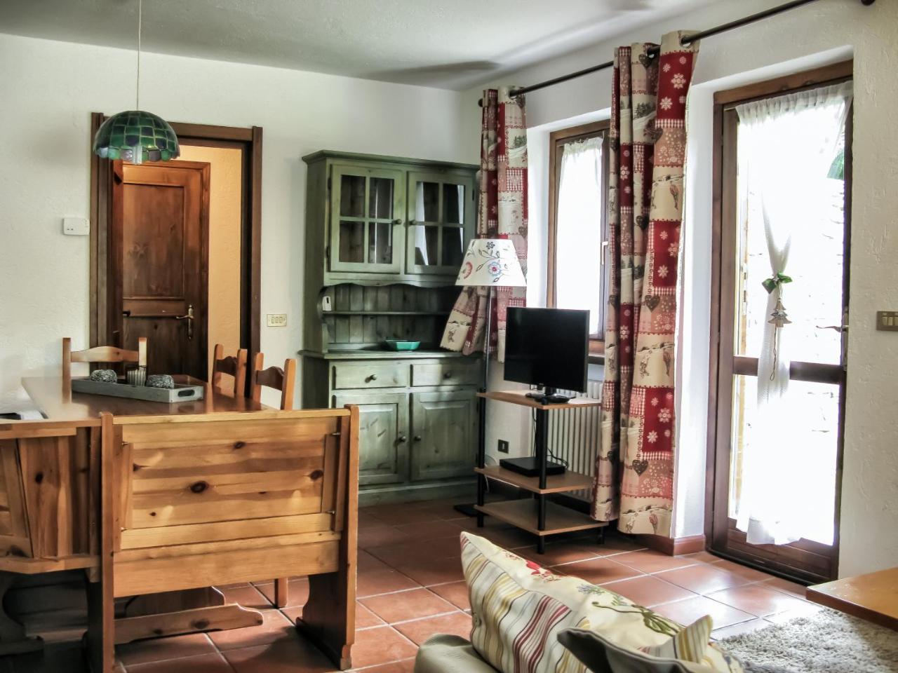 Apartment La maison des Guides Courmayeur Extérieur photo