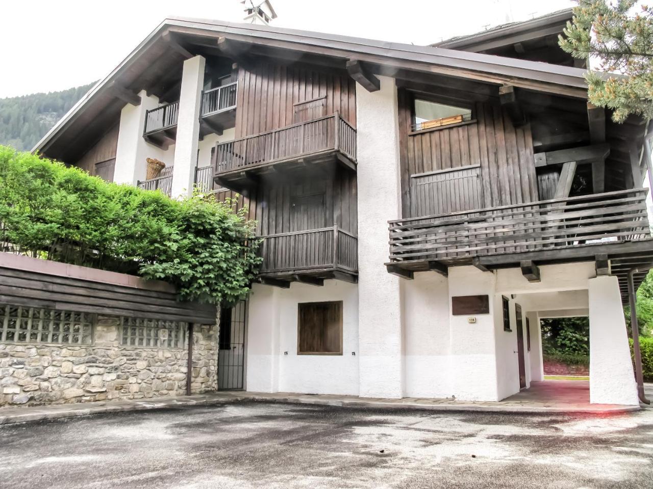 Apartment La maison des Guides Courmayeur Extérieur photo